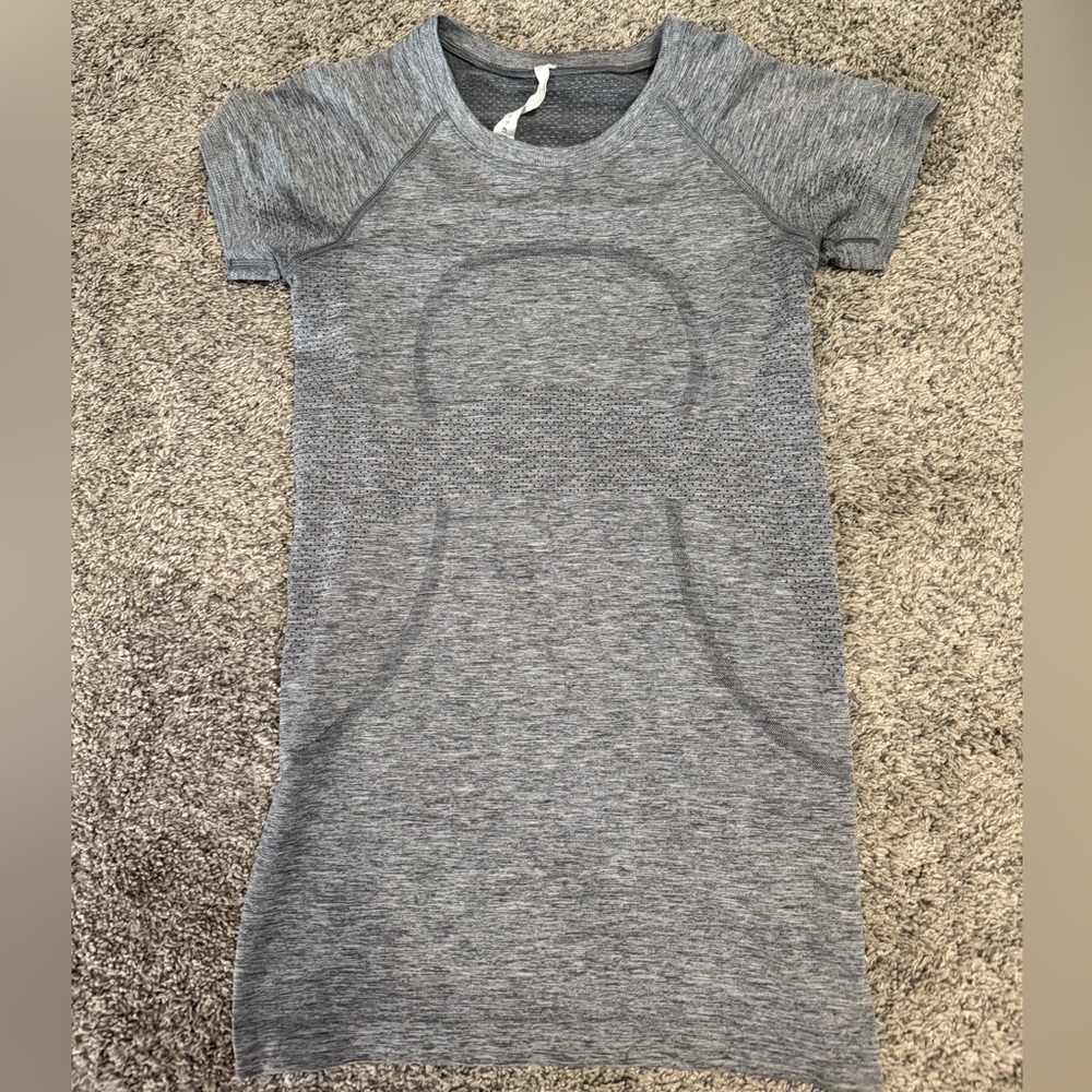 Lululemon swiftly tech size 4